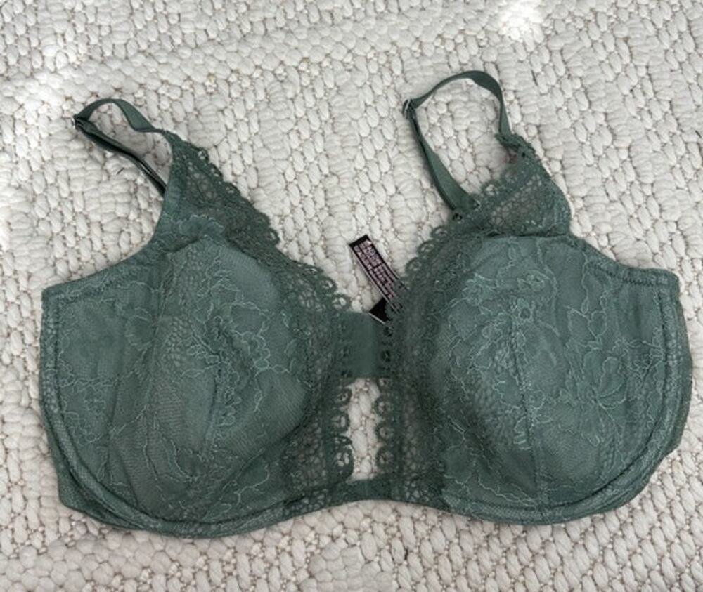 Victoria Secret Very Sexy Unlined Plunge Sage Green Lace Bra 36DD